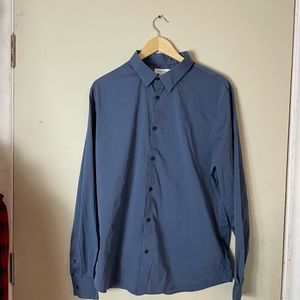 Calvin Klein Dress Shirt W/ Full Button Down